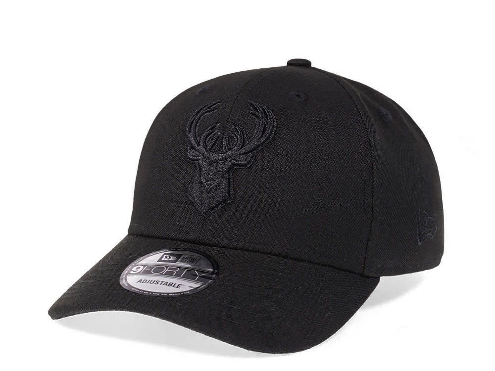 New Era Milwaukee Bucks All Black 9Forty Snapback Gorra