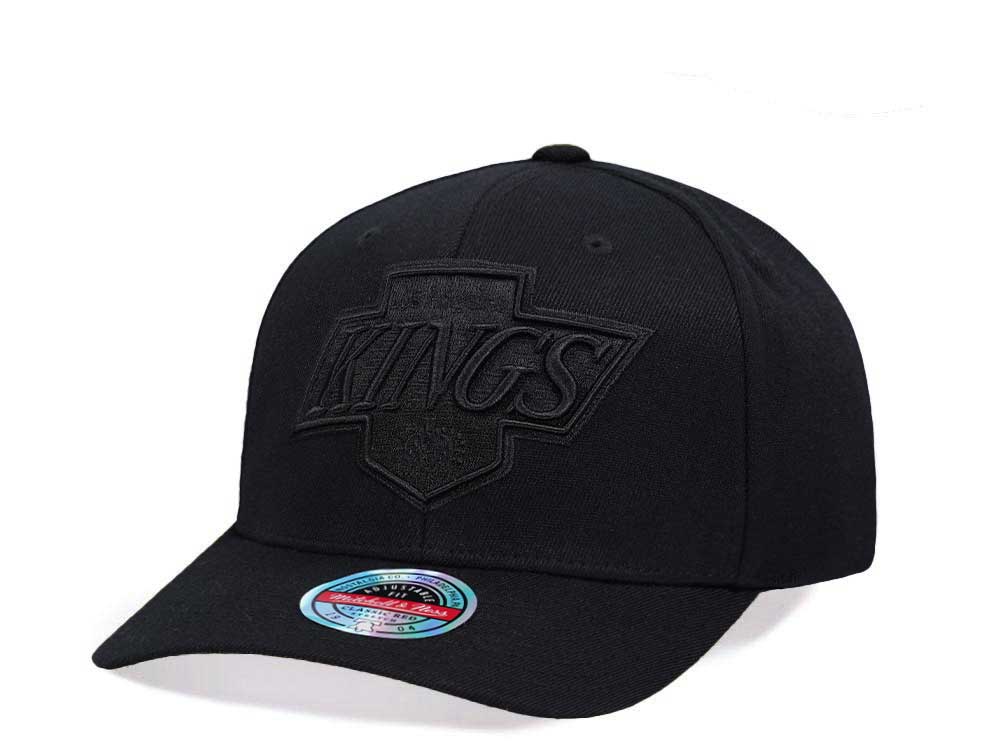 Mitchell & Ness Los Angeles Kings Black On Black Logo Classic Red Snapback Gorra