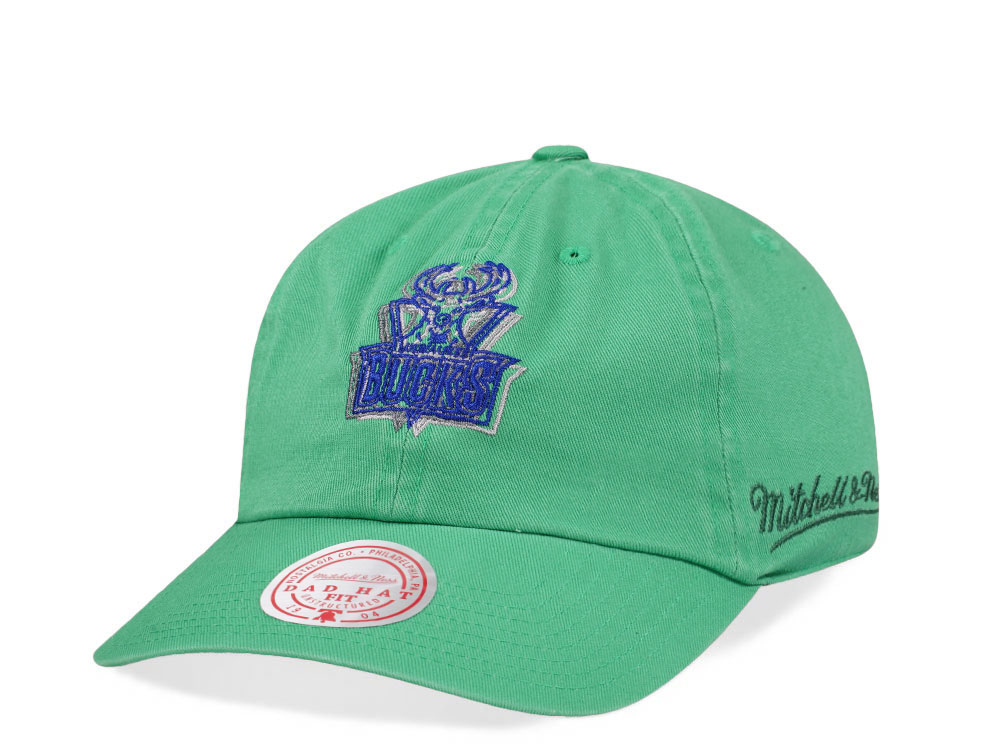 Mitchell & Ness Milwaukee Bucks Golden Hour Glaze Green Dadhat Strapback Gorra