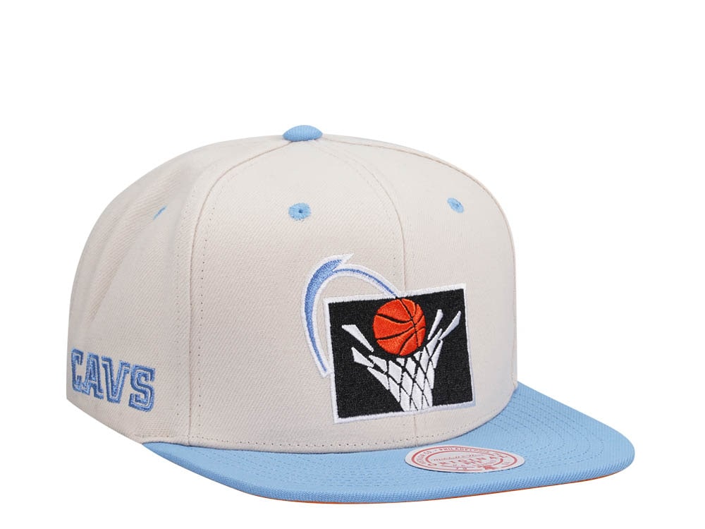 Mitchell & Ness Cleveland Cavaliers Sail Off White Two Tone Snapback Gorra