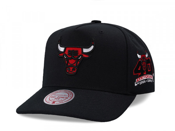 Mitchell & Ness Chicago Bulls 40th Anniversary Black Pro Pinch A Frame Snapback Cap